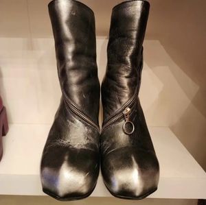 Fluevog shaguar dorritie